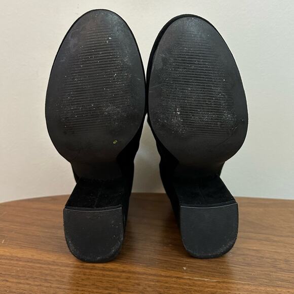 Steve Madden Black Block Heeled Short Booties Womens Size 7 - Picture 8 of 9